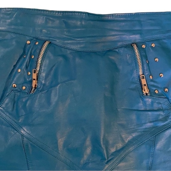 Turquoise Leather Mini Skirt - Picture 4 of 4